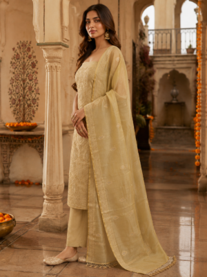 malai chandrere suit dupatta with bottom